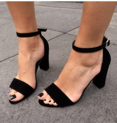 MIU BOLD SİYAH SÜET SANDALET